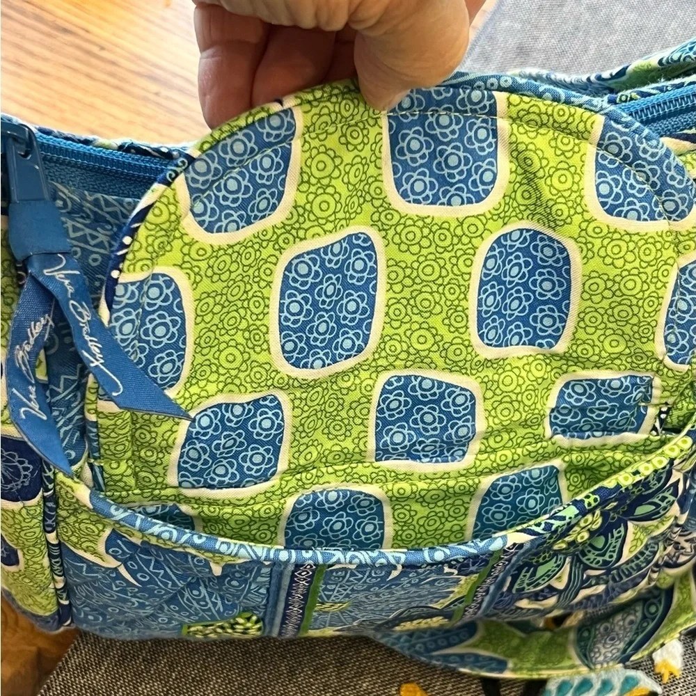 Vera Bradley Clare Lizzy Crossbody Bag Doodle Daisy w/Magnetic pocket purse